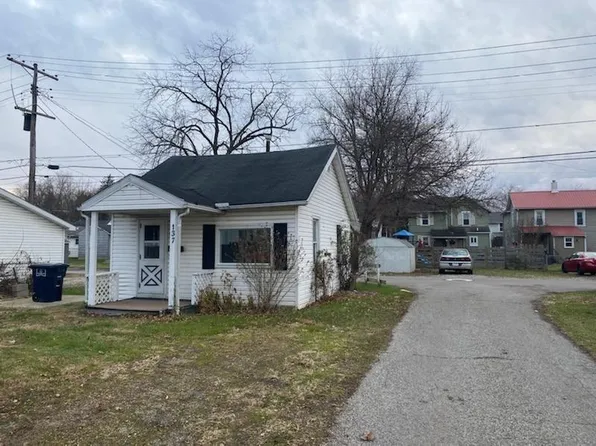 137 N Pierce Ave, Lancaster, OH 43130