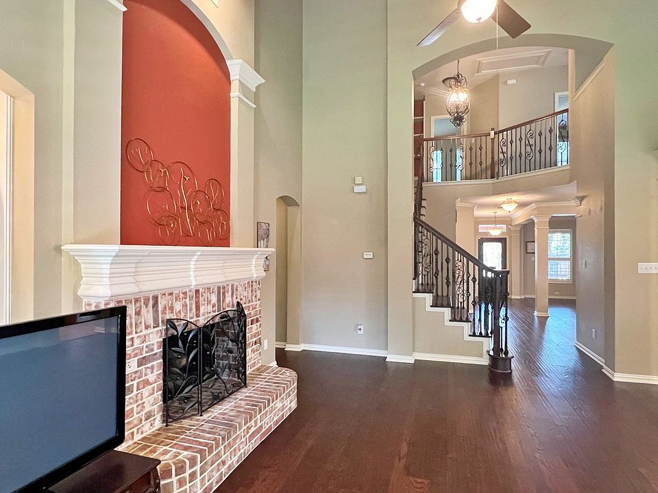 1st image of 5009 Buckland Dr