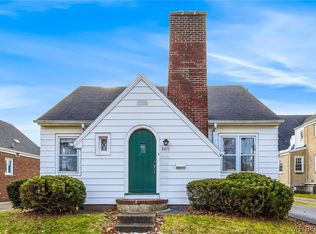 8411 Lindbergh Ave, Niagara Falls, NY