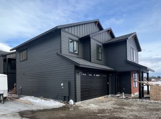 240 San Badger Dr, Hailey, ID 83333