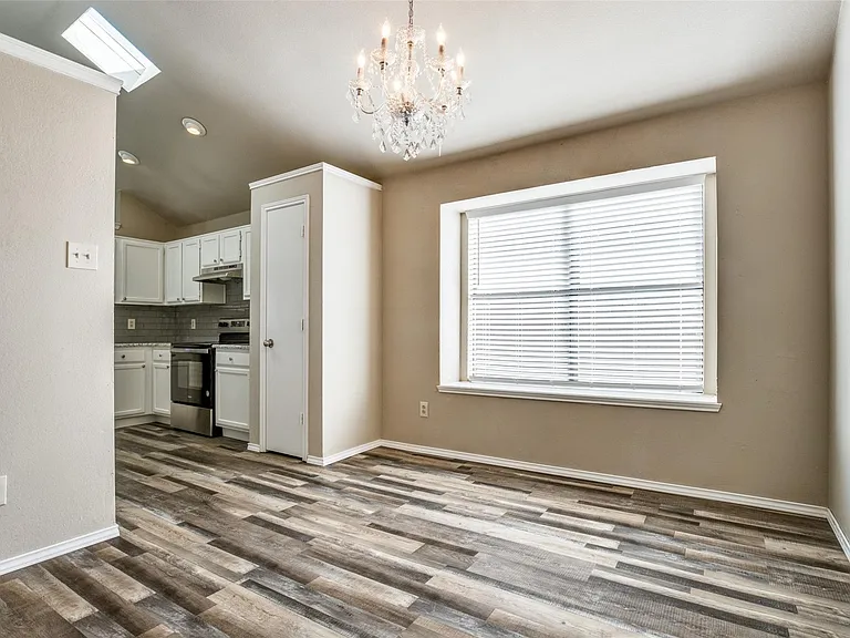 1736 Wheat Field Dr — Photo 8