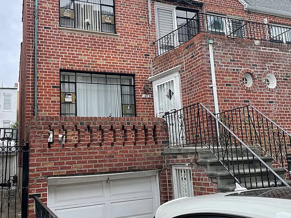 2nd image of 1415 W 9th St