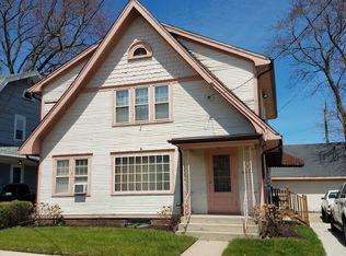 1954 Lawn St, Racine, WI 53404