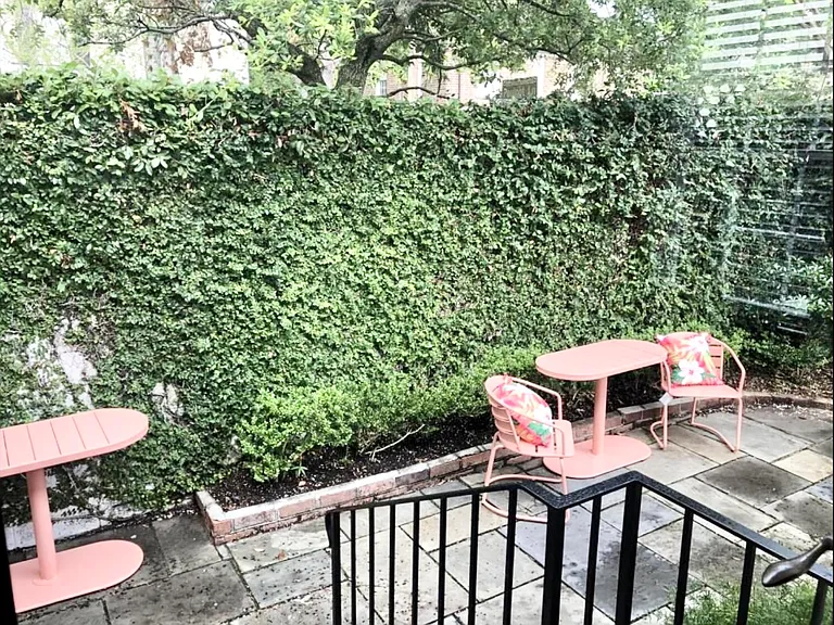 2 Poulnot Ln — Photo 8