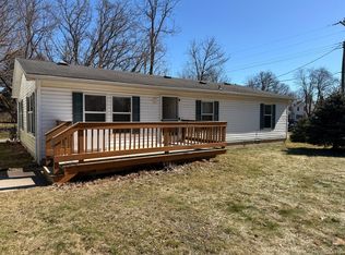 24 Springer Ln, Attica, MI 48412