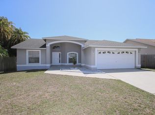 10564 Lake Vista Dr, Seminole, FL 33772