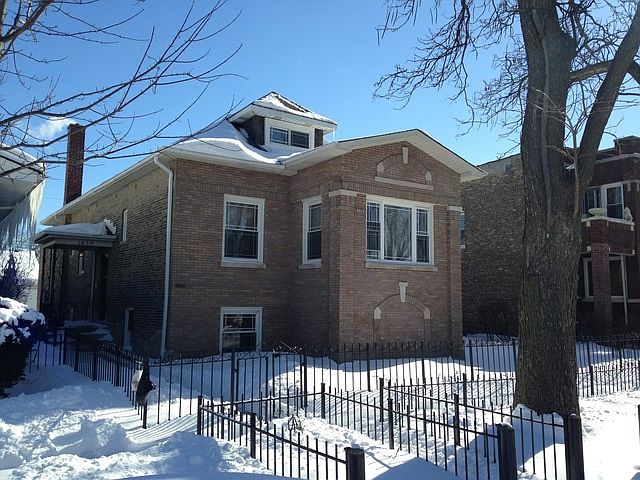 2nd image of 1439 N Lotus Ave