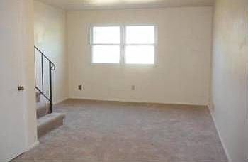 4th image of 506 Latham Dr