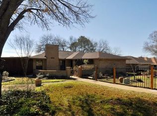 1300 Rusdell Dr, Irving, TX 75060