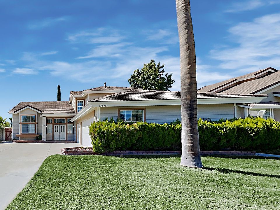 1st image of 41645 Avenida De La Reina