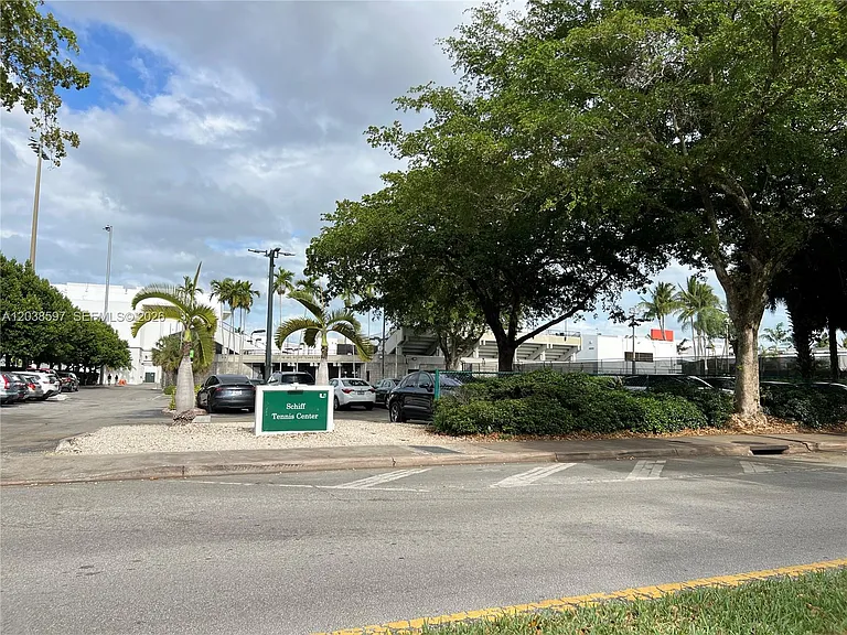 1506 Delgado Ave — Photo 14
