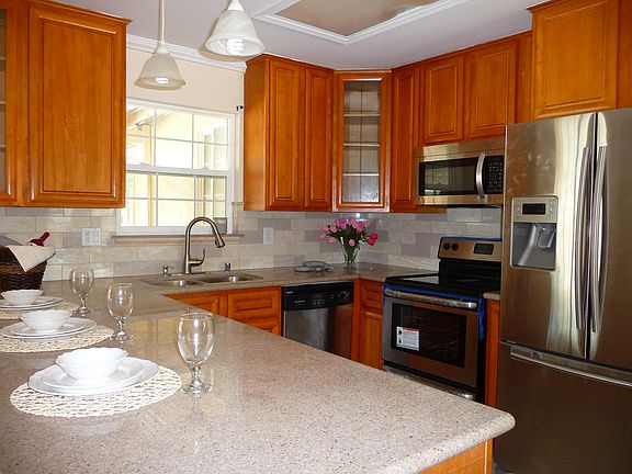 5th image of 2752 Westgrove Ln