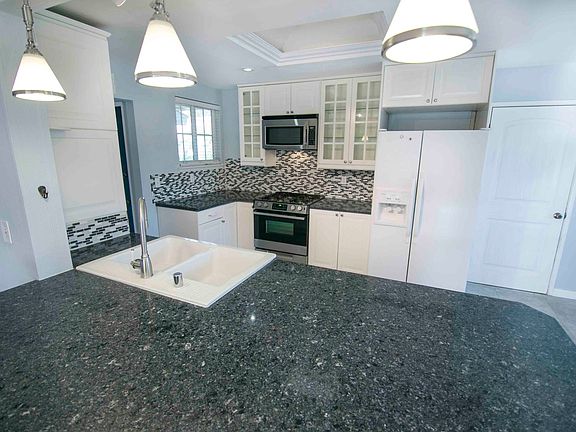 4th image of 6624 Alcala Knolls Dr