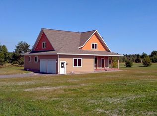46466 Fairway View Dr, Chassell, MI 49916