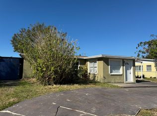 4718A El Dorado Dr, Tampa, FL 33615