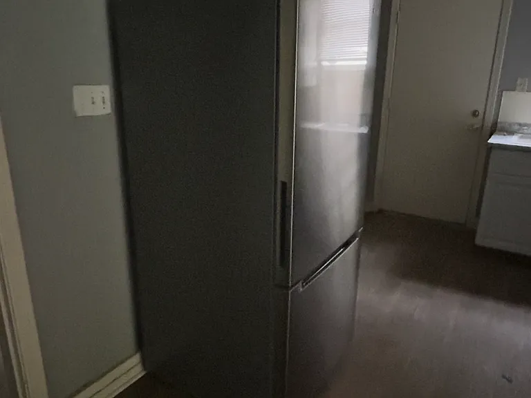 1606 Sycamore St — Photo 11