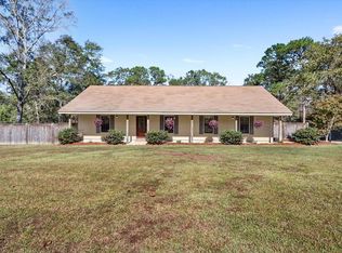 107 Temple Rd, Petal, MS 39465