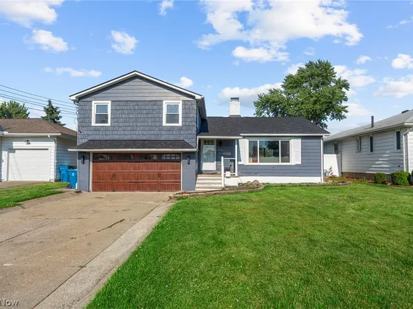3053 Chris Ave, Lorain, OH 44052