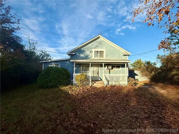 513 McArthur Rd, Fayetteville, NC 28311