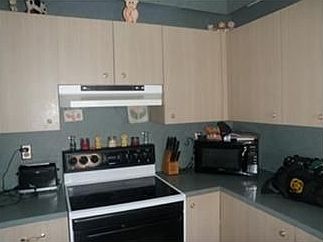 4th image of 11760 NW 30th St