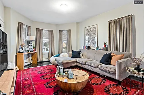 24 Potter St Photo 1