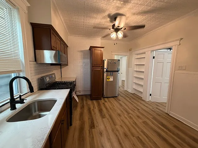 14 Ann St #2 — Photo 9