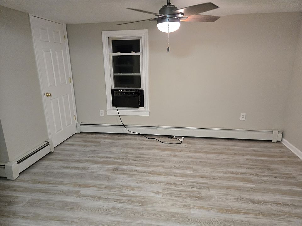 1st image of 4 Conover St