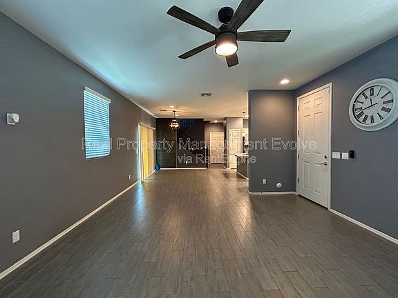 4th image of 2632 N 73rd Gln