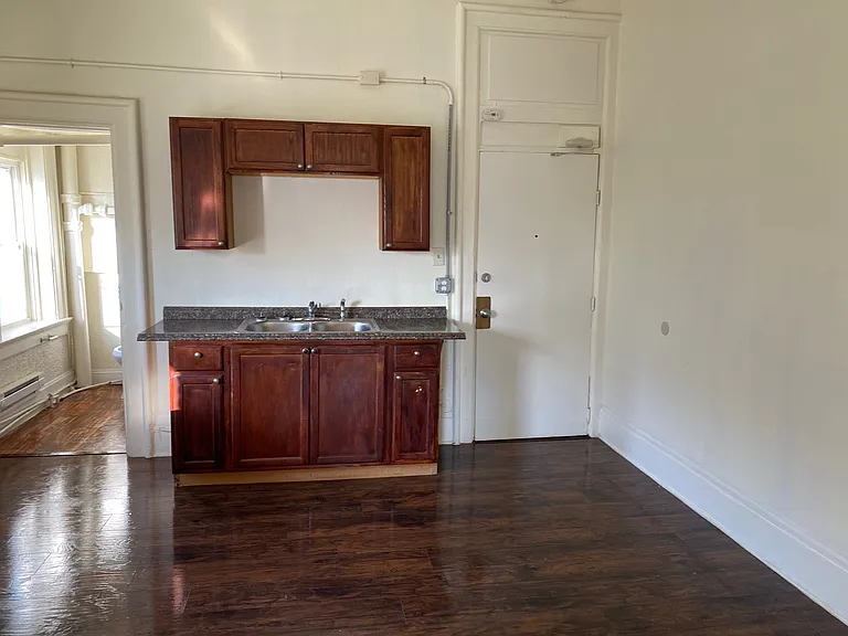 514 York St #2A — Photo 10