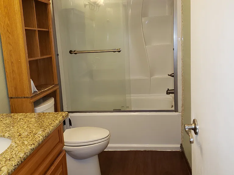 1748 Yelm Hwy SE — Photo 11