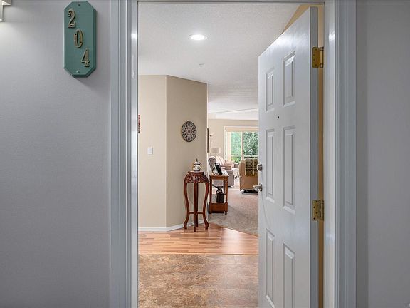 3rd image of 335 Hirst Ave W #204