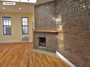 213 W 21st St #D, New York, NY 10011