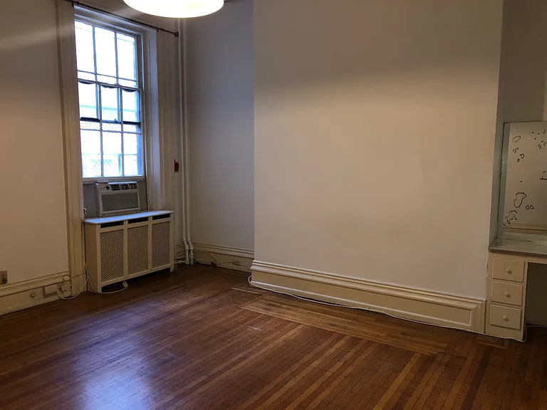 1623 Spruce Street — Photo 13