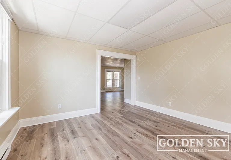 823 W Main St — Photo 7