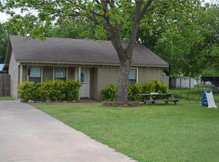 507 Huron St, Cleburne, TX 76031