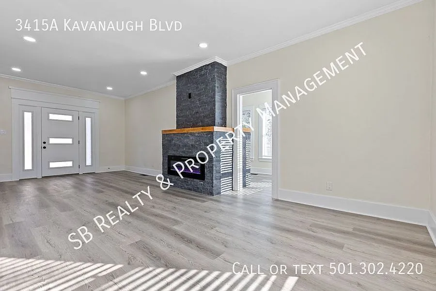 3 Bed 2 Bath — Photo 2