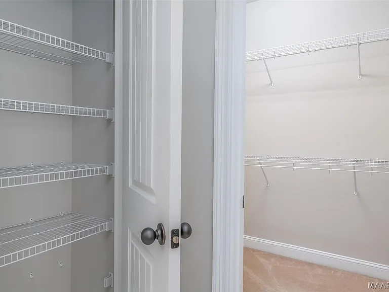 1613 Haworth Park Way — Photo 31