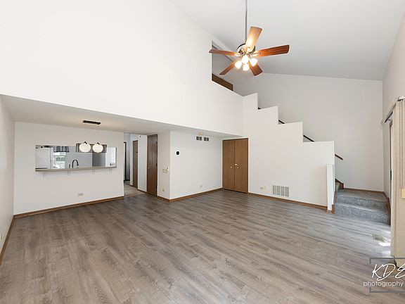 4th image of 3479 Sandpiper Dr