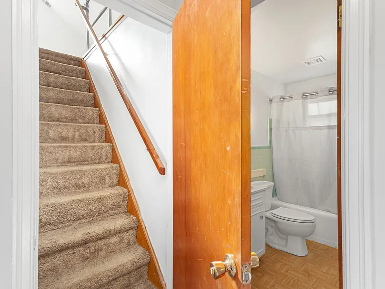 3069 Westwood Northern Blvd — Photo 18