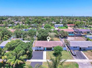 1310 SW 10th Ter, Deerfield Beach, FL 33441