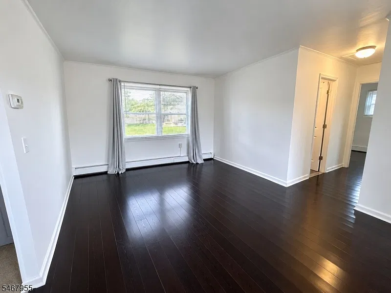 2 bed, 1.0 bath, $2,500 — Photo 3