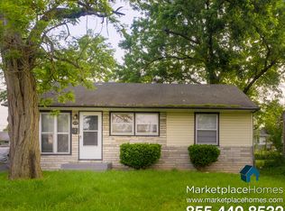 317 Midlothian Rd, Saint Louis, MO 63137
