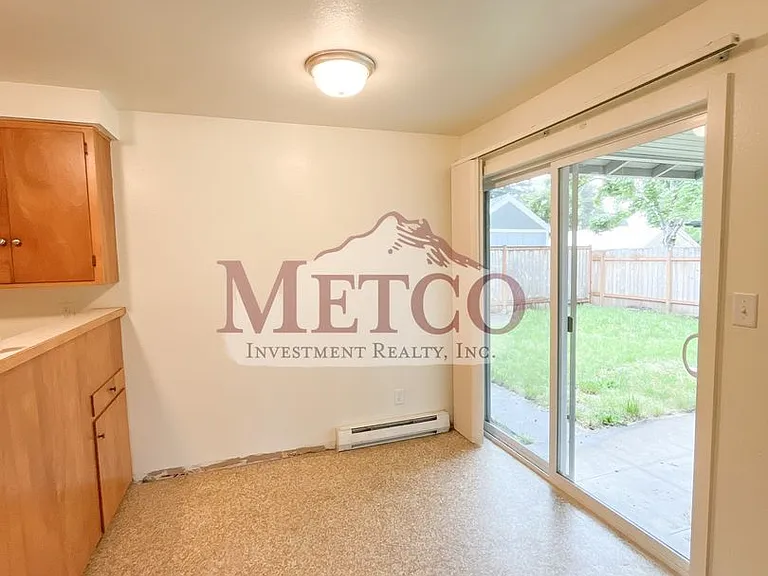 2520 5th Street 471 Cambridge St — Photo 5