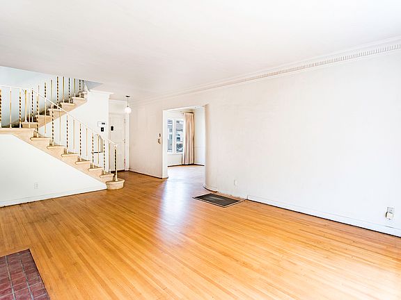 4th image of 3842 Lorado Way