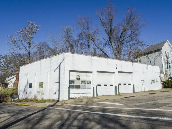 112 W Washington St, Athens, OH 45701