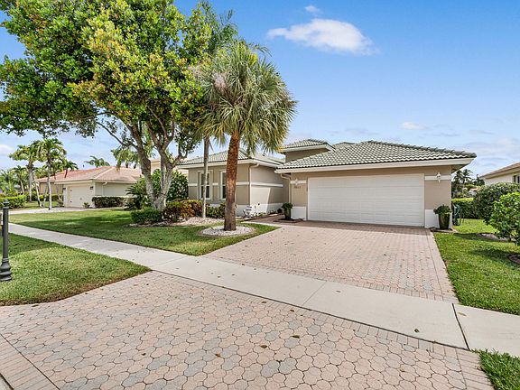 4th image of 8833 Via Tuscany Drive