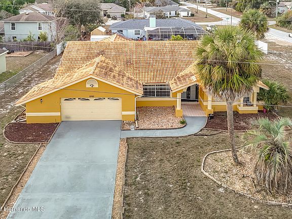 4th image of 1093 Dunlap Ave