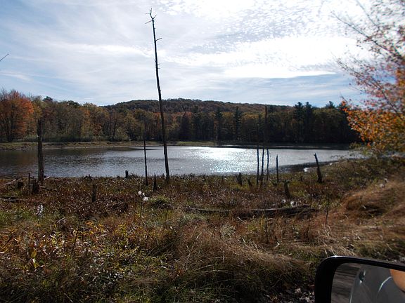 5th image of 312 Lake Dr
