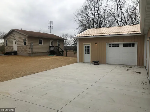 1136 Charland Dr, Pepin, WI 54759