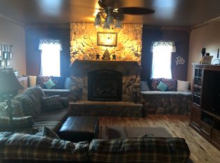 123 High Rd, Pottsville, PA 17901